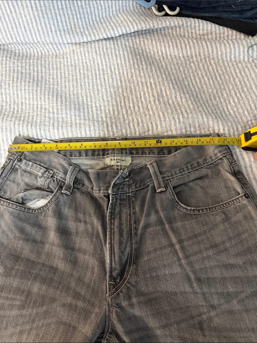 514 Levi's Gray Straight Jeans - Faded Wash